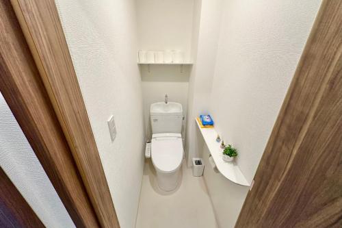 三ノ輪駅徒歩8分 l Easy Access to Ueno, Near Minowa Sta, Max 9ppl