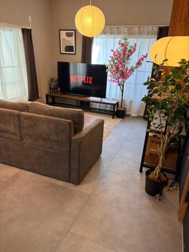 Private Newly Reno'd 45m2 THE KURA TOKYO