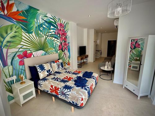 Glamour Suite1 next to Plaza de España