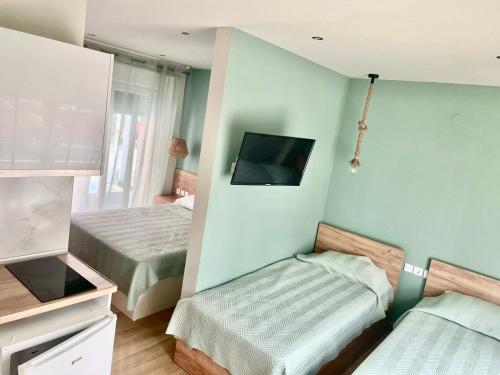 ΑVLI Superior Studio Sarti no6