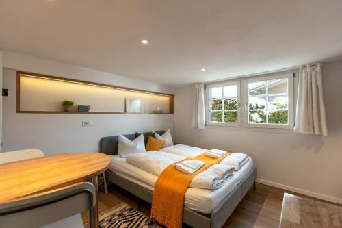 Sunny Bijou Studio - Ski-in, Ski-out - by Wengen Rentals