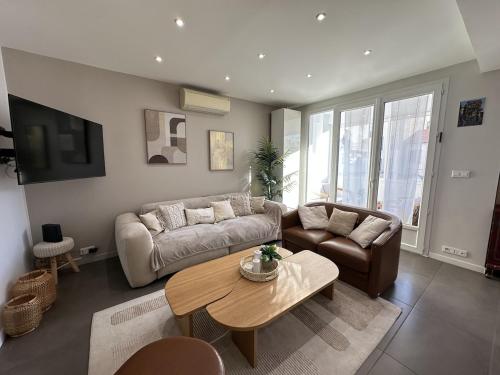 Cannes center perfect 3 bedroom