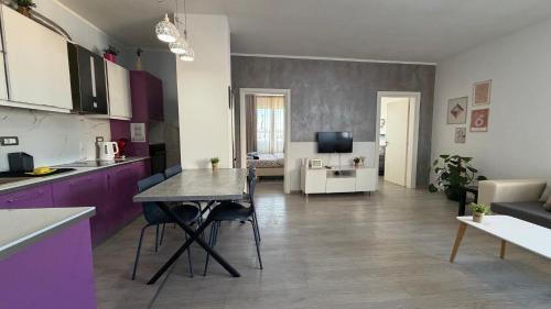 Lirin Apartment tesisinde mutfak veya mini mutfak