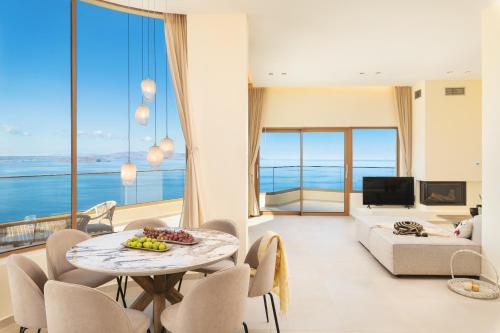BelSodi - 3bedroom sea views and heated pool
