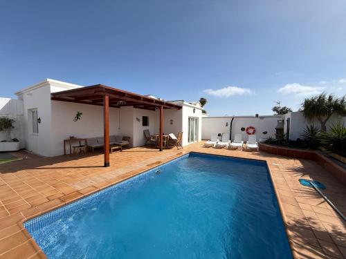 Casa Nerea & Casa Leon