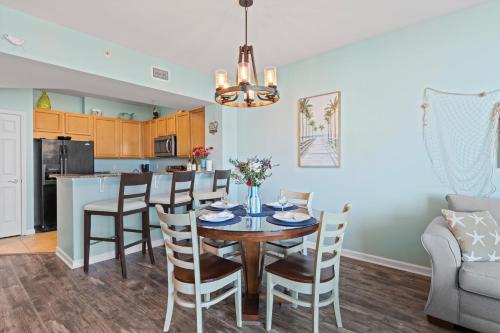 5 Star Resort 11106 Fl Stunning Sunrise 2BR 2BA King Suite,Pools ,Shuttle or Walk to Beach photo 30