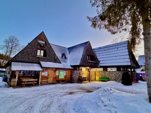 Camping Harenda Pokoje Gościnne i Domki