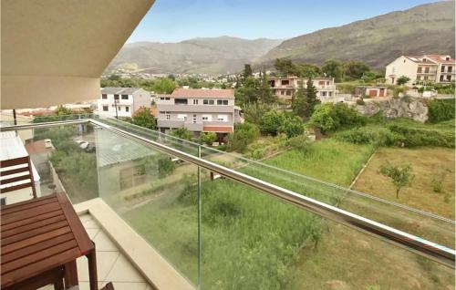 Cozy Apartment In Podstrana With Wifi