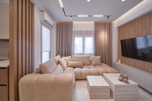SOLUNA Hideaway Athens - Luxury Jacuzzi Suite