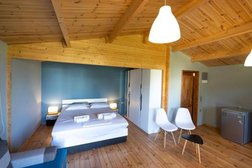 Golden Sun Bungalows