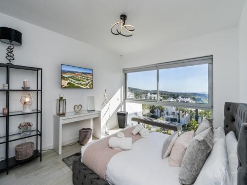 Apartment Stay at Alcazaba Lagoon