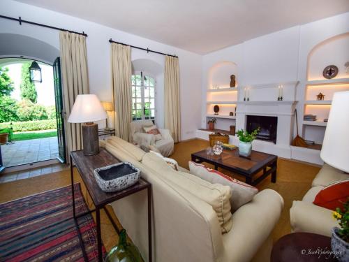 Colonial Style Retreat in Marbella