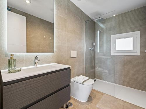 Chic Casares Penthouse with Solarium