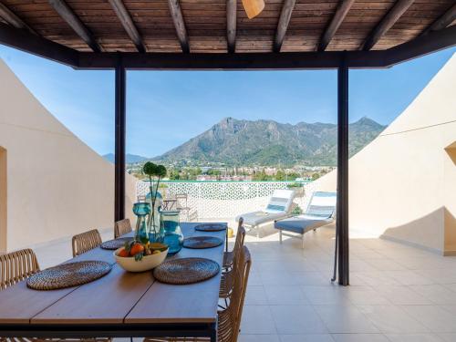 Central Marbella Penthouse with Jacuzzi