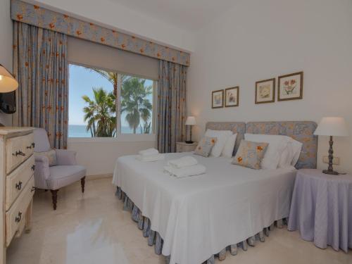 Elegant Seafront Retreat in Rio Real Playa