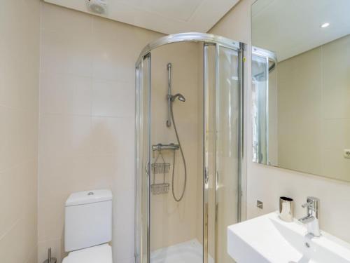 Lagoon Apartment Retreat for 4