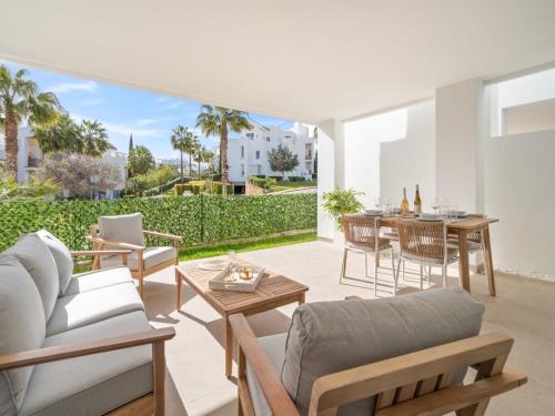 Stylish 2-Pax Stay in Alcazaba Lagoon