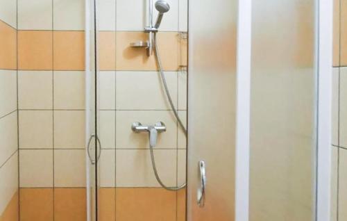 Lovely Apartment In Podstrana With Wifi