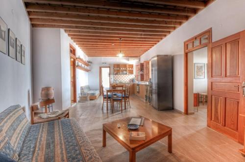 Villa Thalassa 1 2 Bedrooms With En-Suite Sea Views