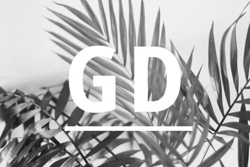 a black and white photo of a plant with the word go at La Grulla Dorada in Perales del Puerto