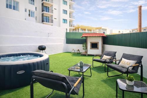 Faro Central Terrace & Jacuzzi