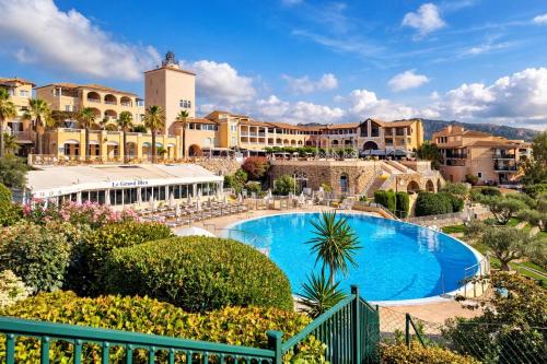 CAP ESTEREL AGAY SAINT RAPHAEL VUE MER Studio 4 personnes chez Evelyne