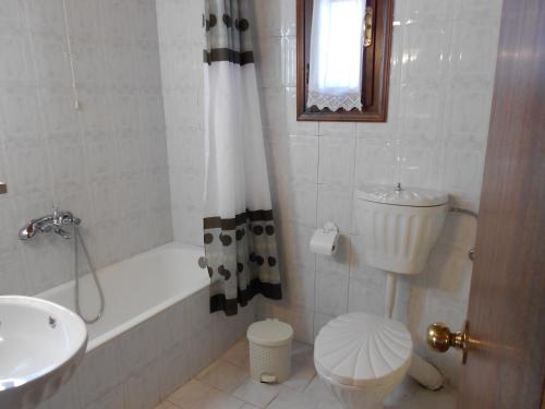 Kúpeľňa v ubytovaní Diogenis Hotel