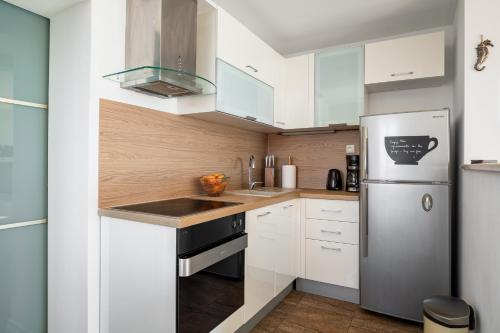 Кухня или кухненски бокс в Penthouse Matkovic