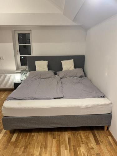 Modernes City-Apartment mit Parkplatz in Steyr