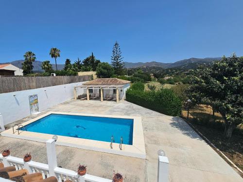 Villa Hermana del Sol by Lica