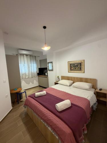 Elia Studio by All Around