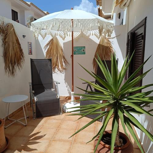 Holiday House with Pool in the south of Tenerife