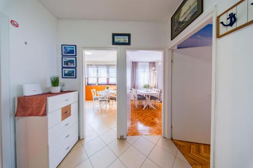 Flexible SelfCheckIns 235 - Zagreb - 1 Bedroom - WIFI - Monthly rent