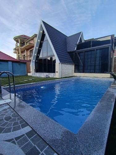 ForestPeak Aframe Sheki Heated Pool And 3BR Luxury