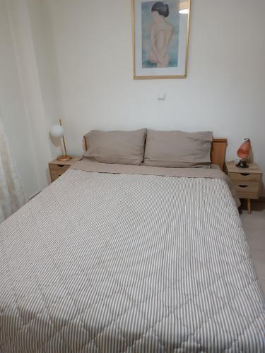 3 min from central station No2 private free parking