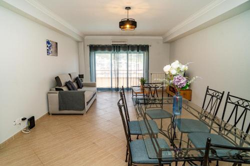 Sesimbra Vista Azul - Enjoy the Pool and Sea View!