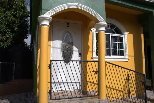 Coke Guest House