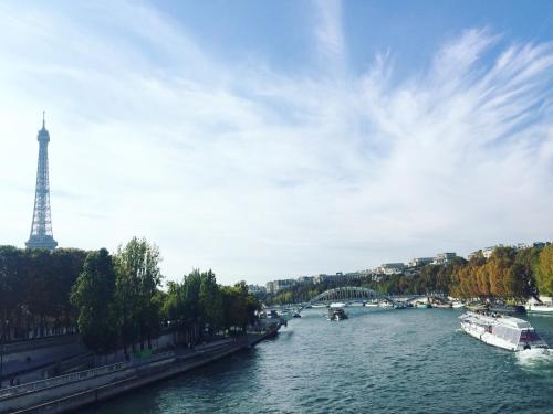 Foto dalla galleria di Eiffel Tower Champs De Mars a Parigi