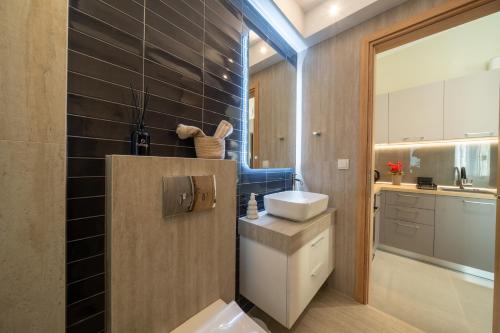 Clockview loft