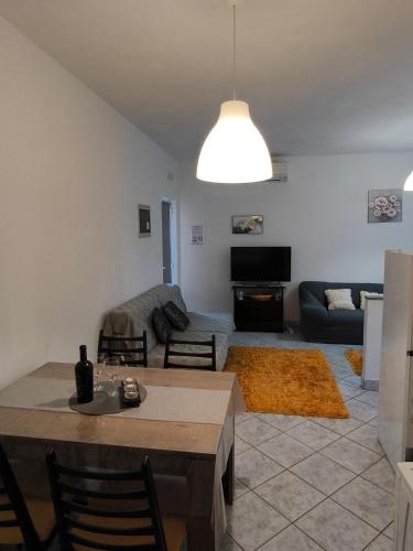 Apartments Davor