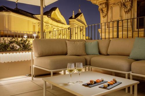 Navona Sky Palace