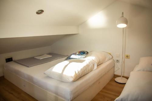 TOP LOCATION! BEACH & CENTER APT 4