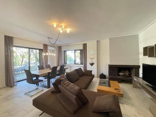 Aries - Glyfada City Center Apartment