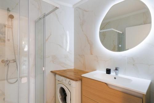 Casa Riviera YourHostHelper