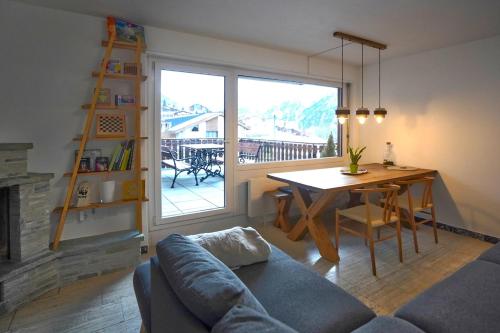 3-room apartment with mountain views