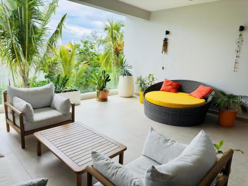 Spacieux appartement neuf 3 chambres en suite à 1 min de la plage