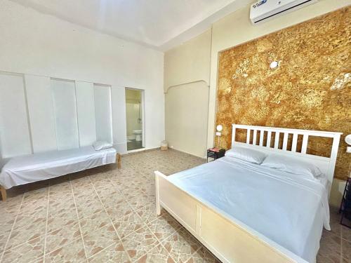 Colonial Villa Room 2