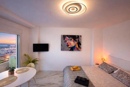 Romantic Sea View Studio with Jacuzzi in Alicante Center