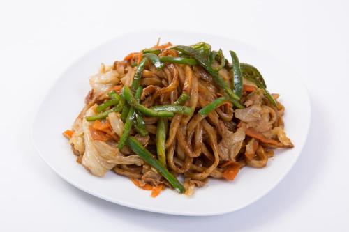 Makanan di atau berdekatan hotel