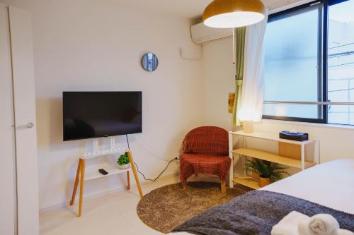 QH303 Top Floor Studio - Aoto Rail Stop - Katsushika, Tokyo